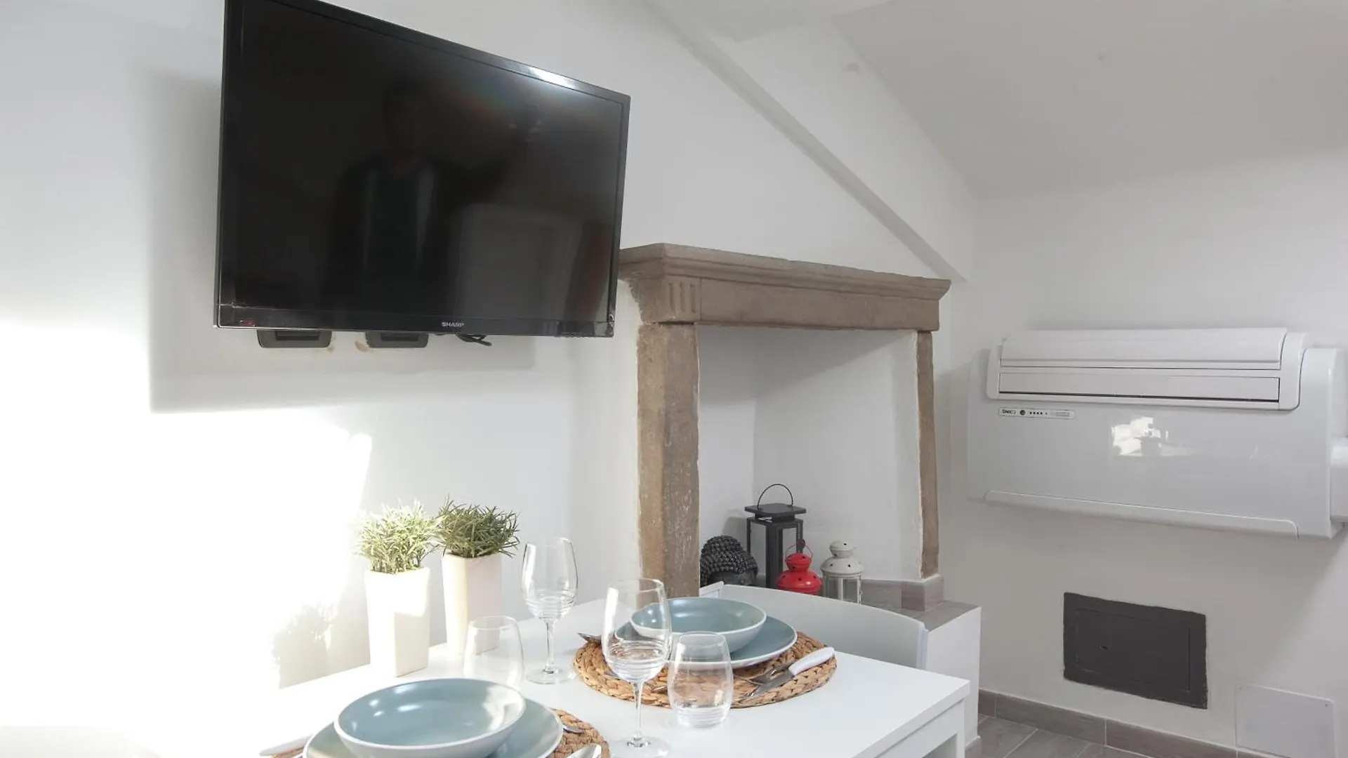 Apartment Amazing And New Penthouse In City Center Milan